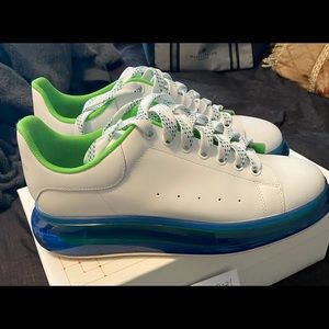 Multicolor Alexander McQueen in new condition sz45